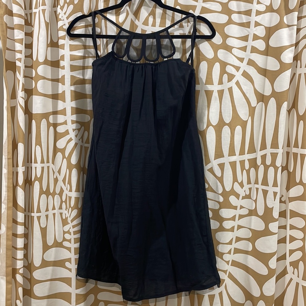 BCBGeneration Women's Halter Dress Size Small Sleeveless Scalloped Neck BCBG